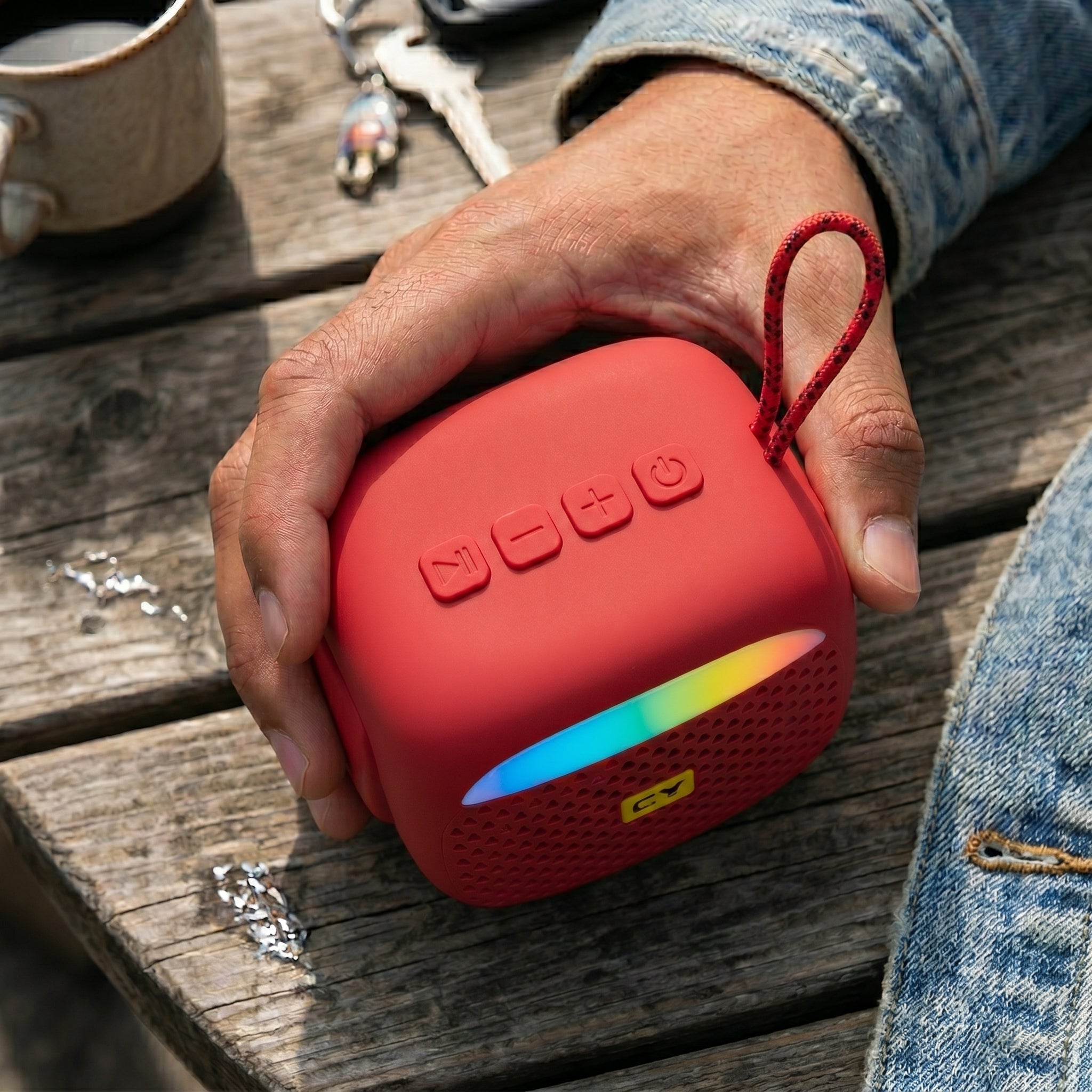 CYOMI STAR 672 Portable Bluetooth Speaker