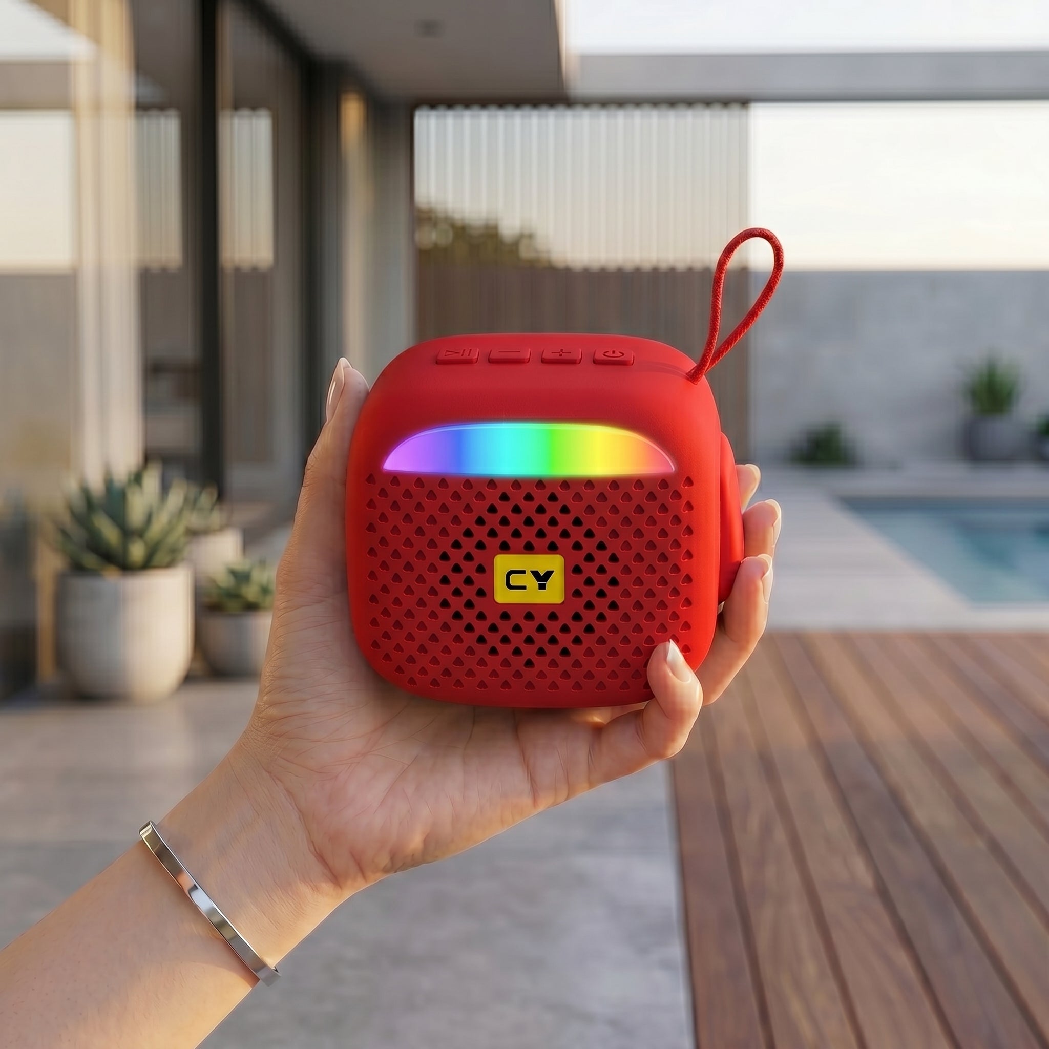 CYOMI STAR 672 Portable Bluetooth Speaker